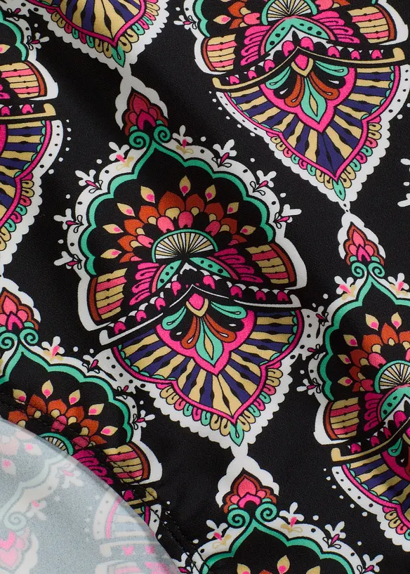 Bikinibyxa med High Waist och normala benöppningar, bonprix