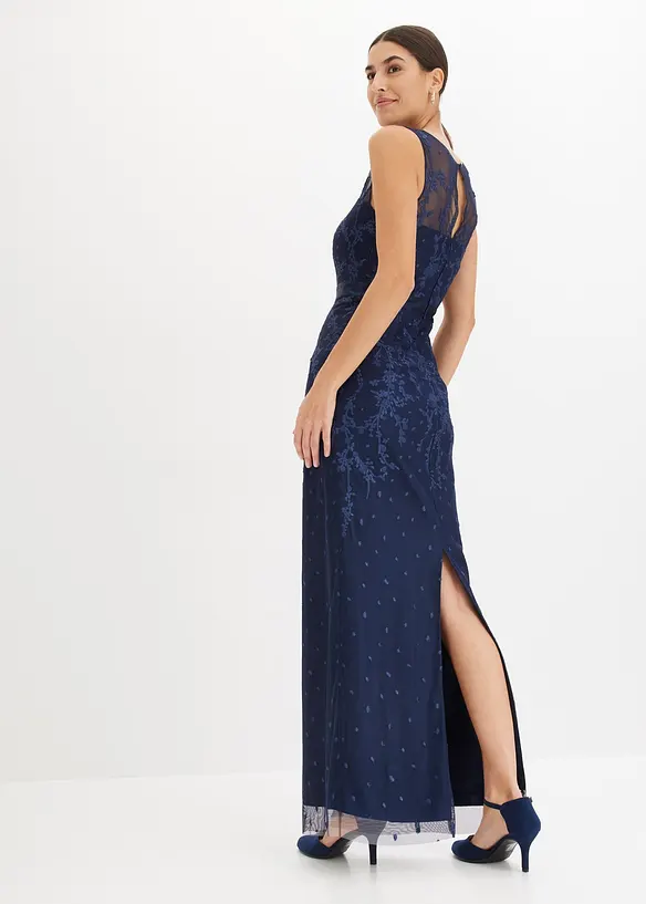 Spetskl&auml;nning med broderi, bonprix