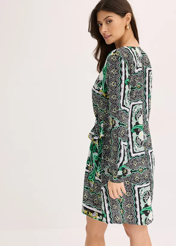 Omlottkl&auml;nning av m&ouml;nstrad satin, bonprix