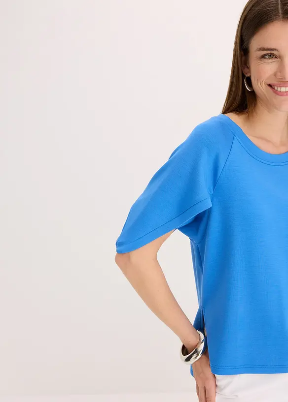 Oversizetopp i böljande viskosmix, bonprix