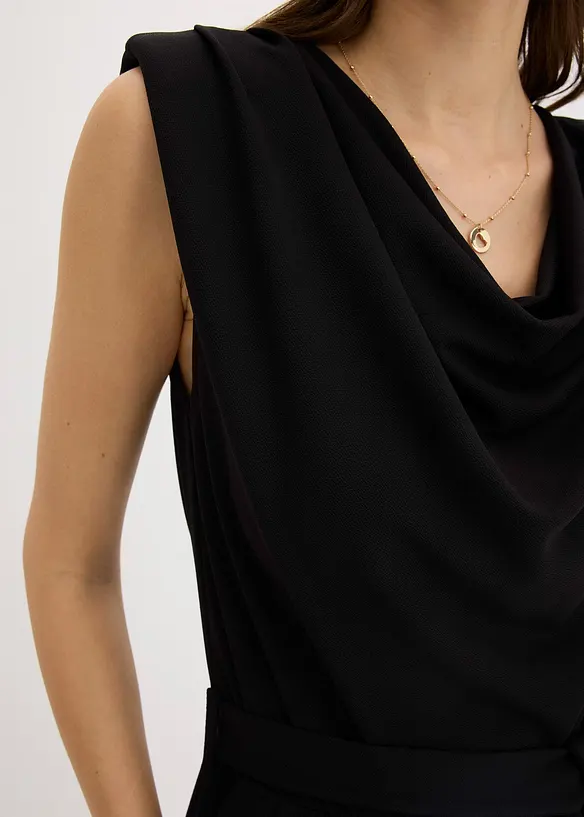 Jerseyjumpsuit med axelvaddar, bonprix