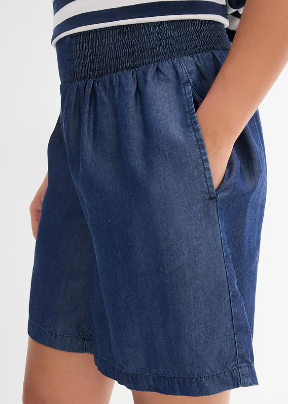 Dra på-shorts med smockad linning, bonprix