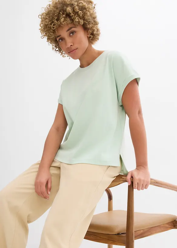 T-shirt av kraftig bomullsjersey med längre bakstycke, bonprix