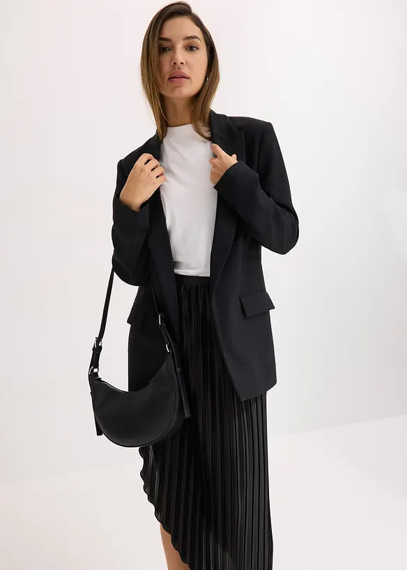 Plisserad kjol av glansig satin, bonprix