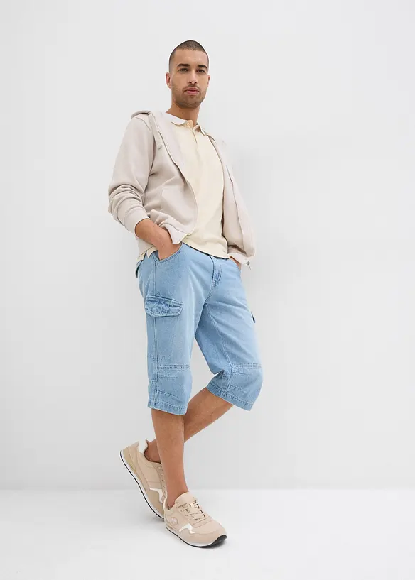 Långa jeansbermudas i cargomodell av tunt material, Relaxed Fit, bonprix