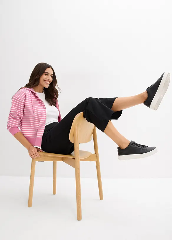 Sweatbyxa i vid modell, bonprix