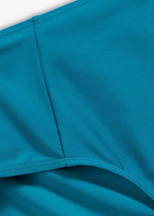 Bikinibyxa med h&ouml;g midja och h&ouml;gt skurna ben&ouml;ppningar, bonprix