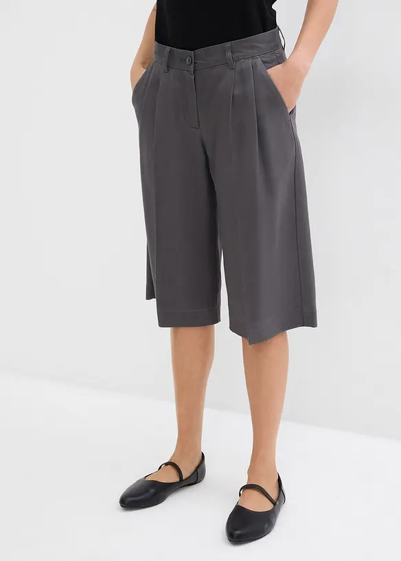 Bermudashorts av lyocell med mjukt fall, bonprix
