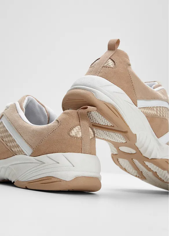 Sneakers med chunky sula, bonprix