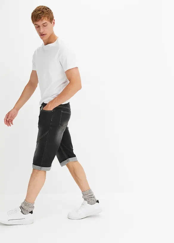 Stretchiga jeansbermudas med broderi, Regular Fit, bonprix