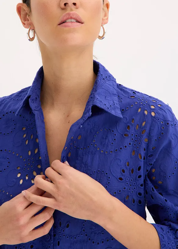 Blus med hålbroderi, bonprix