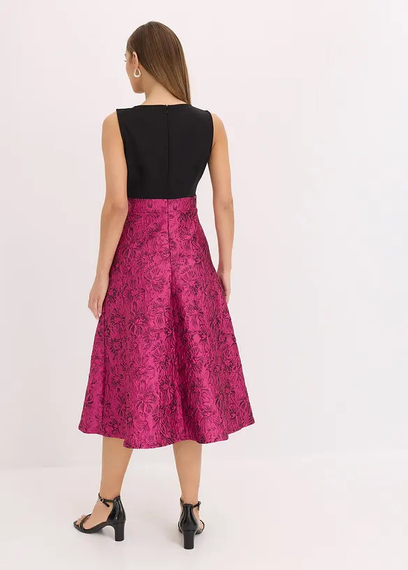 Midiklänning med kjol av glansig jacquard, bonprix