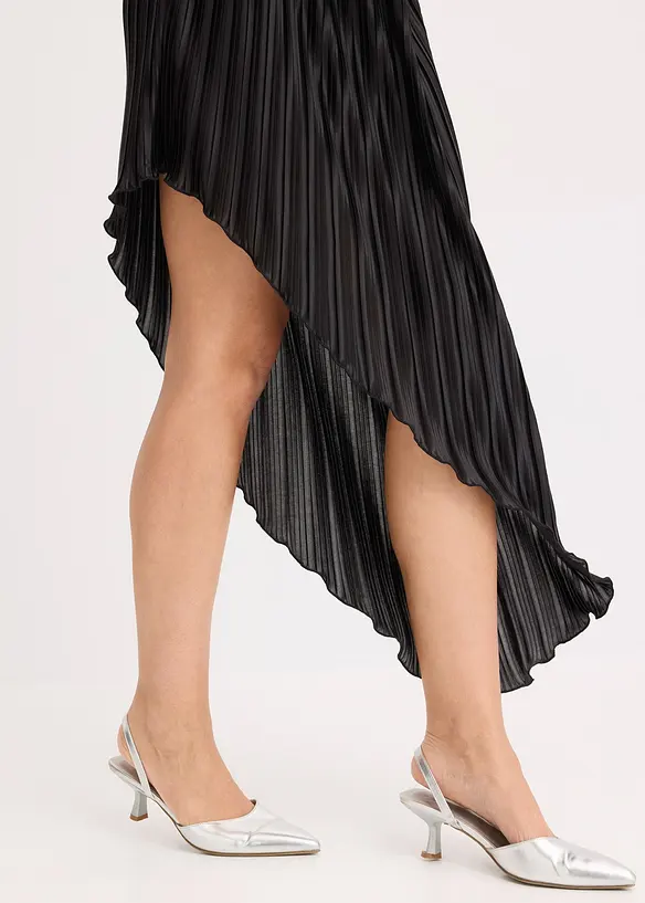 Plisserad kjol av glansig satin, bonprix