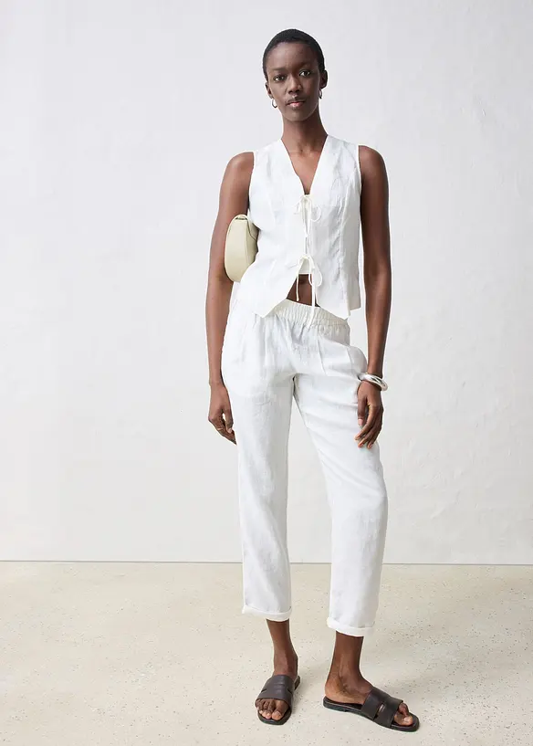 Bluslinne i rent linnematerial, bonprix