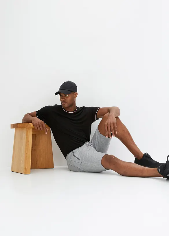 Trikåbermudas med fickor med dragkedja, bonprix