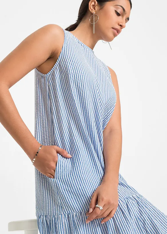 Mellanl&aring;ng A-linjeformad kl&auml;nning, bonprix