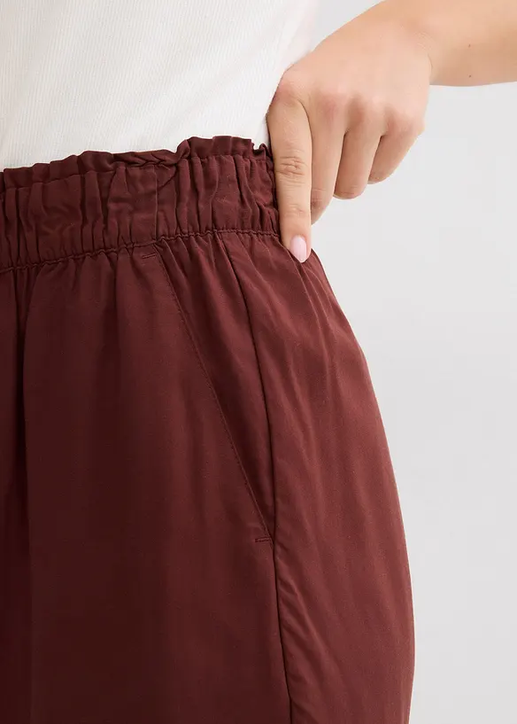 Shorts i viskos, bonprix