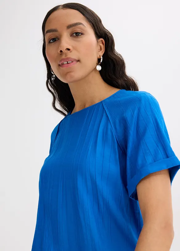 Kortärmad blus av mjuk viskosmix, bonprix