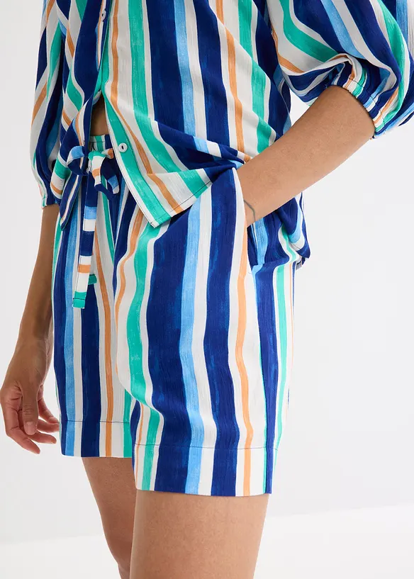 Shorts i dra på-modell av tunn viskos, bonprix