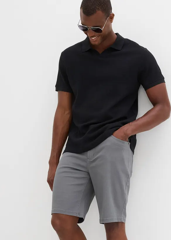 Stretchiga shorts, Classic FIt, bonprix