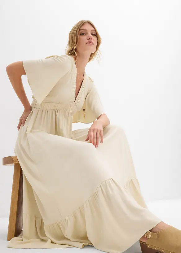 Maxiklänning med våder i följsam viskos, bonprix