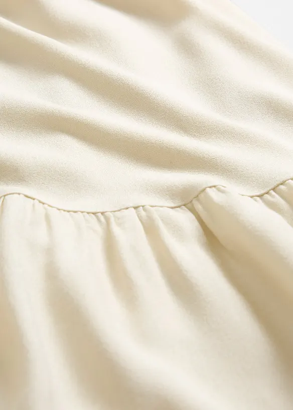 Maxiklänning med våder i följsam viskos, bonprix