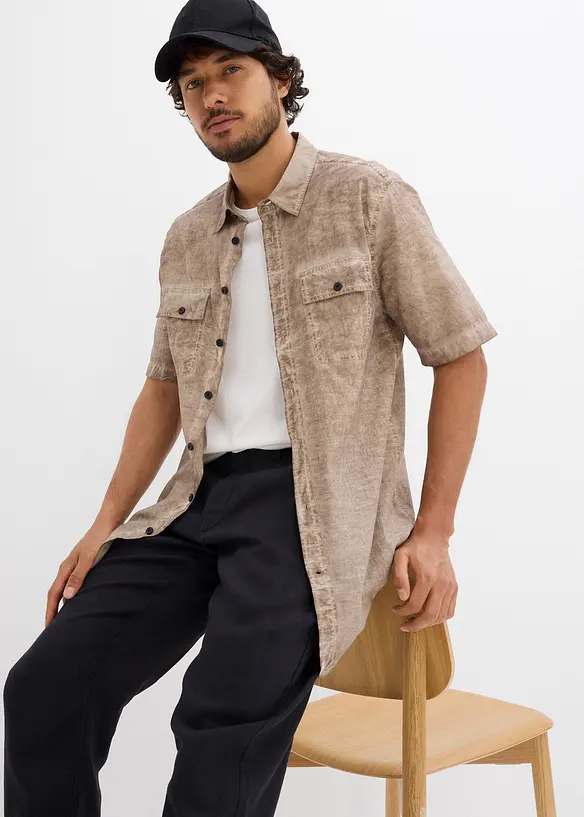 Kortärmad skjorta med tvättad look, bonprix