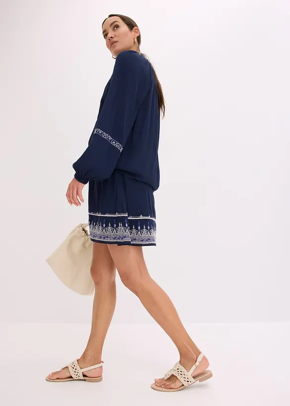 Oversizeblus med broderi, bonprix