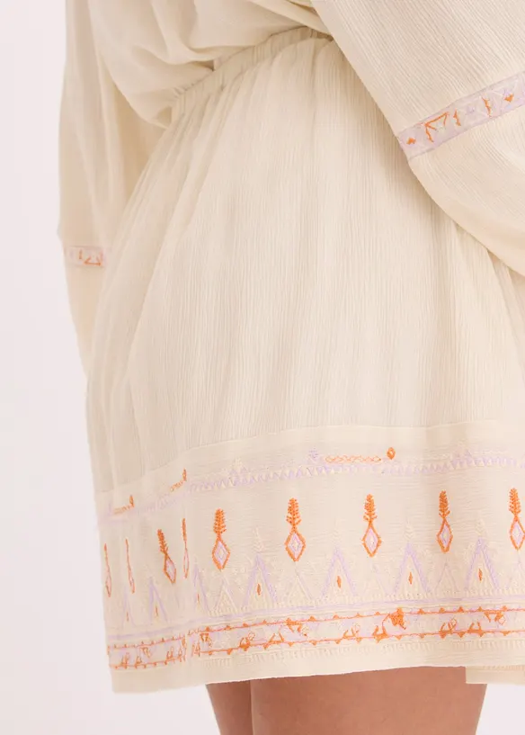 Minikjol med broderi, bonprix