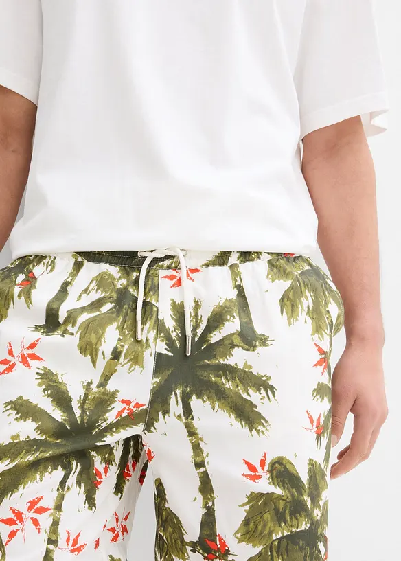 Dra på-shorts i viskos, Loose Fit, bonprix