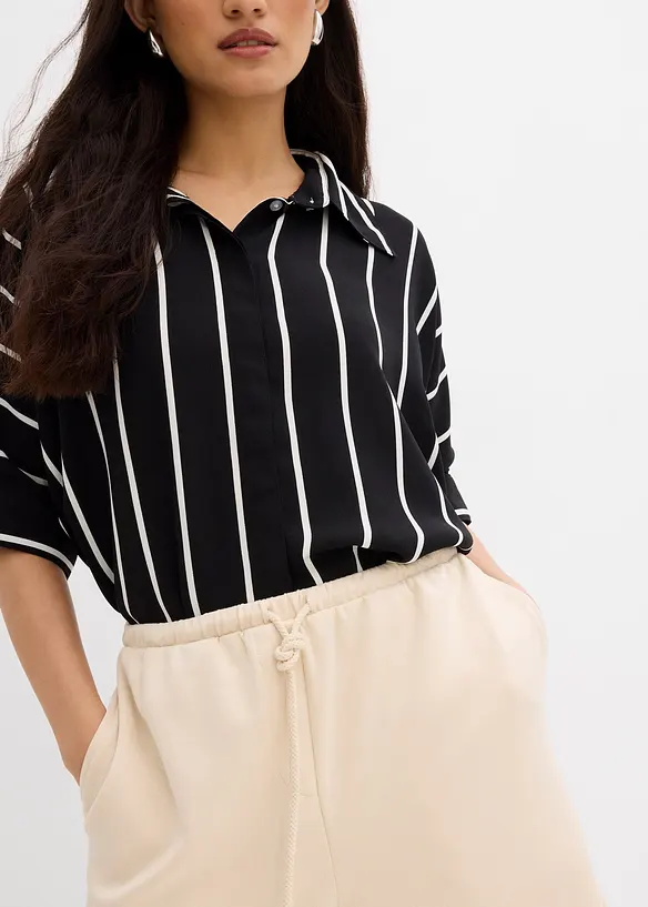 Bermudashorts av stabil trikå, bonprix