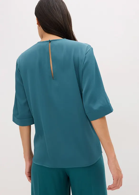 Blustopp i glansig satin, bonprix