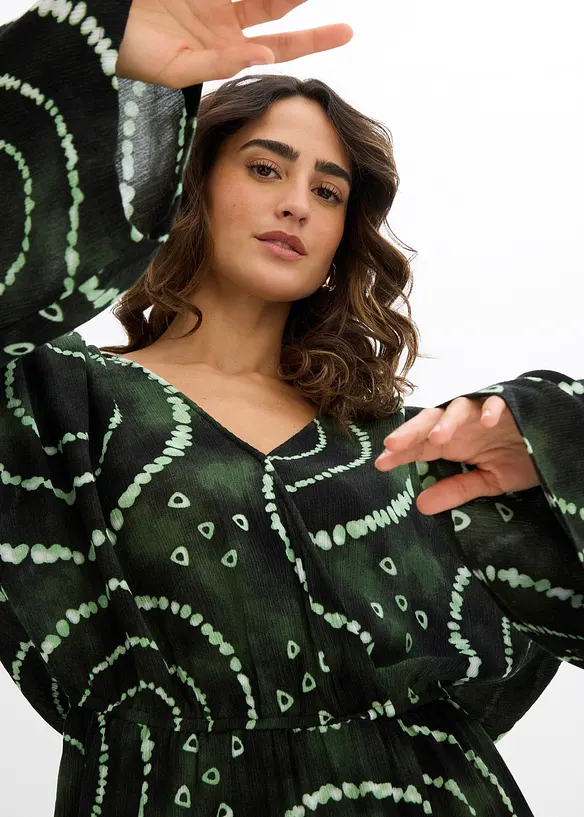 Jumpsuit i kort modell av följsam viskos, bonprix