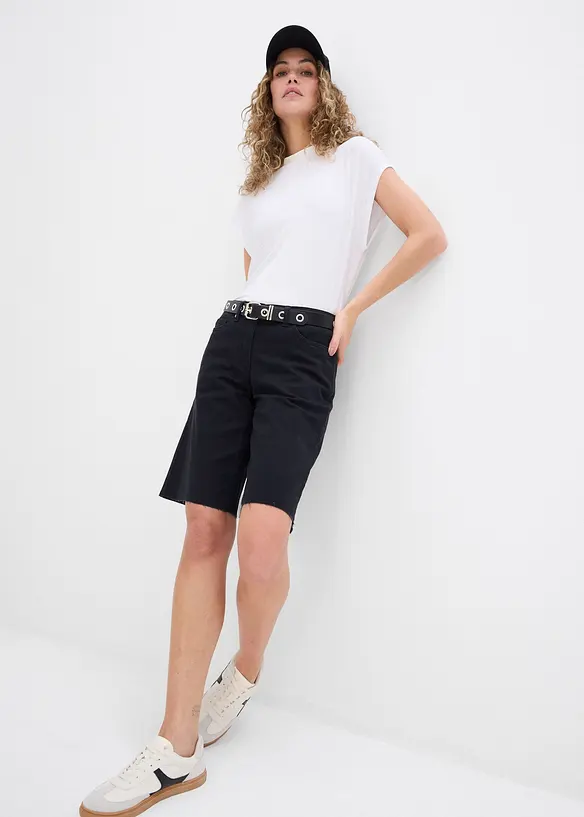 Shorts med råa benöppningar, bonprix