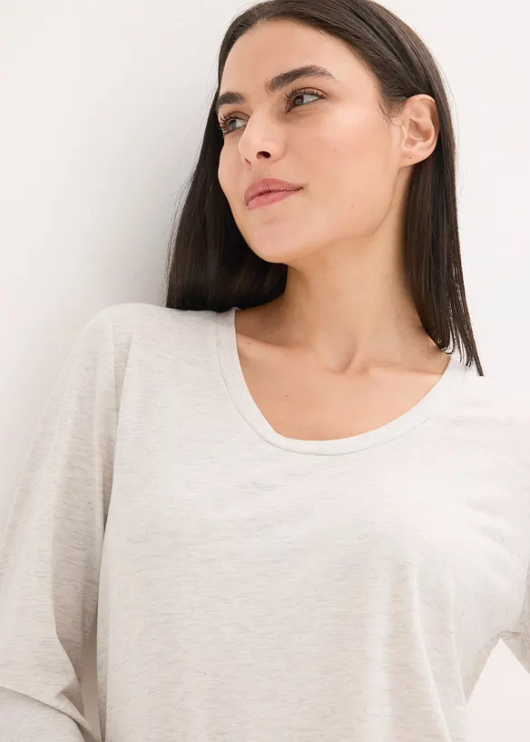 Långärmad topp och shorts i mjukt material, bonprix