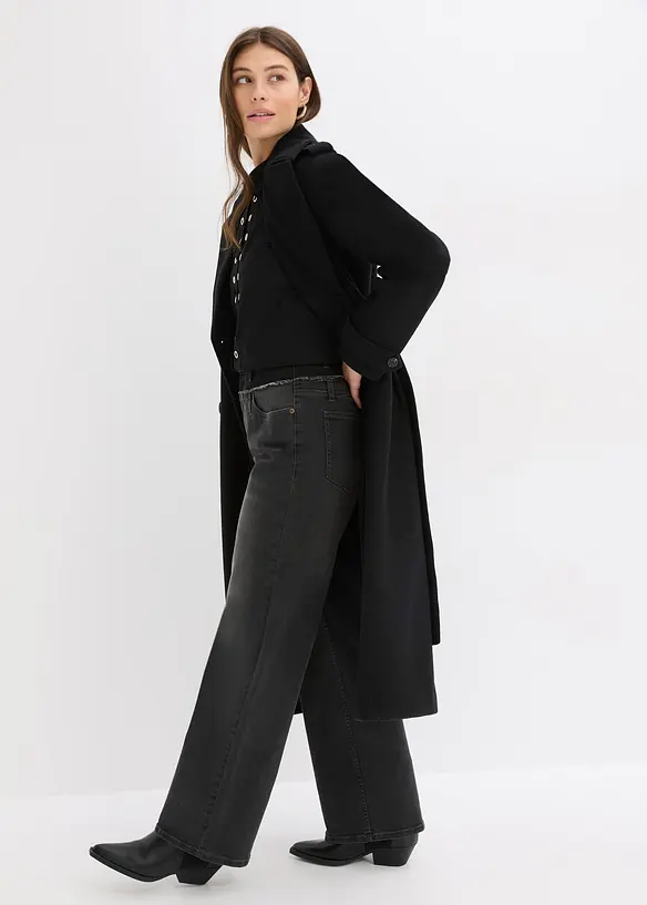 Blus med nitdetaljer, bonprix