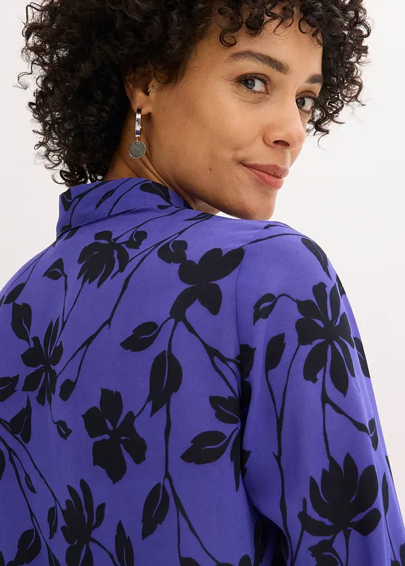 Mönstrad chiffongblus, bonprix