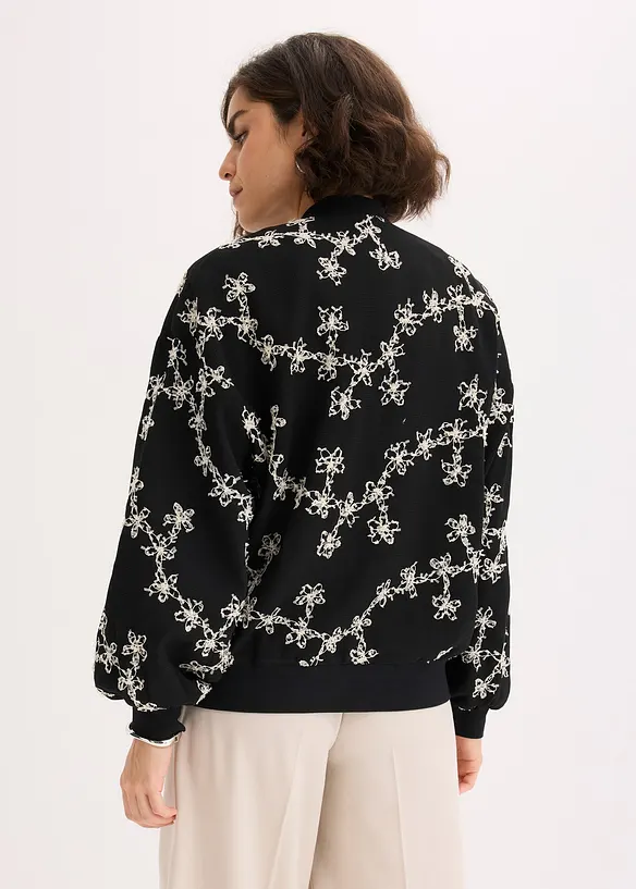 Blusjacka med broderi, bonprix