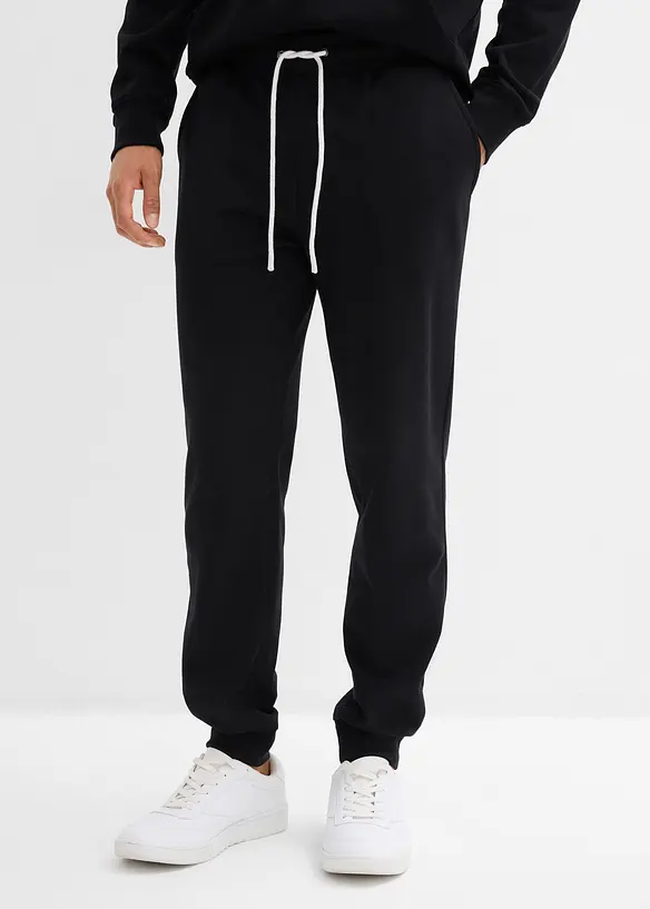 Joggingbyxa med återvunnen polyester, bonprix