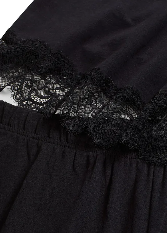 Pyjamas med skir spets, bonprix