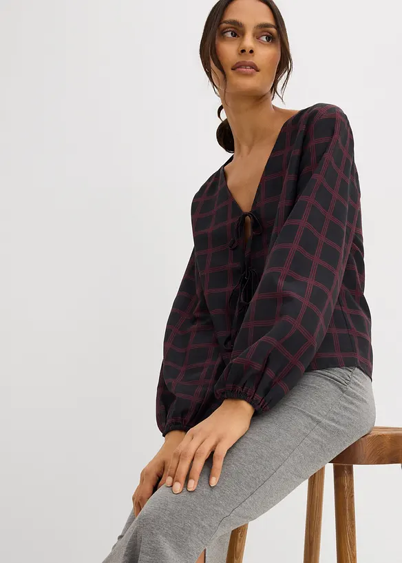 Oversized blus av mjuk viskos, bonprix