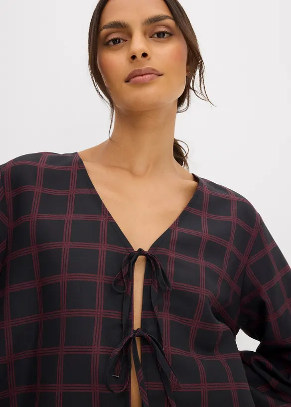Oversized blus av mjuk viskos, bonprix