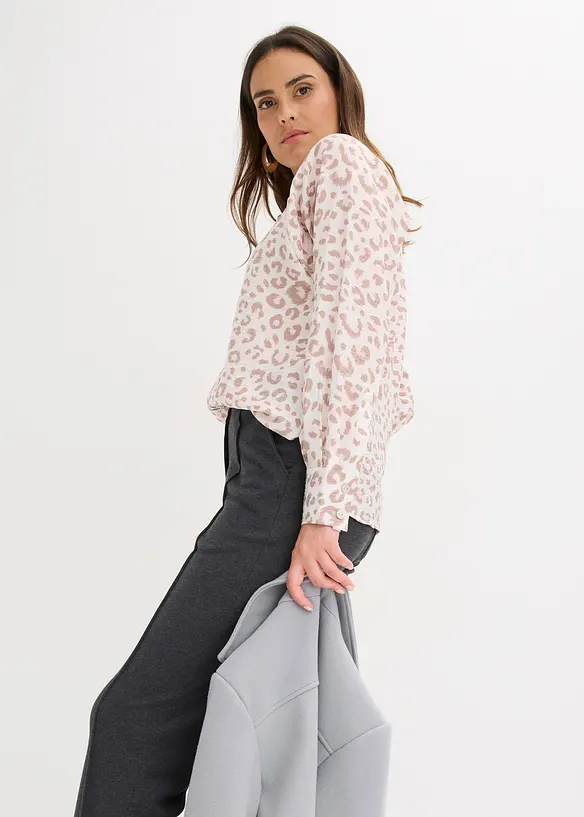 Viskosblus med fladdermusärmar, bonprix