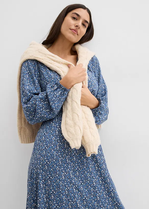 Mellanlång klänning i följsam viskos, bonprix