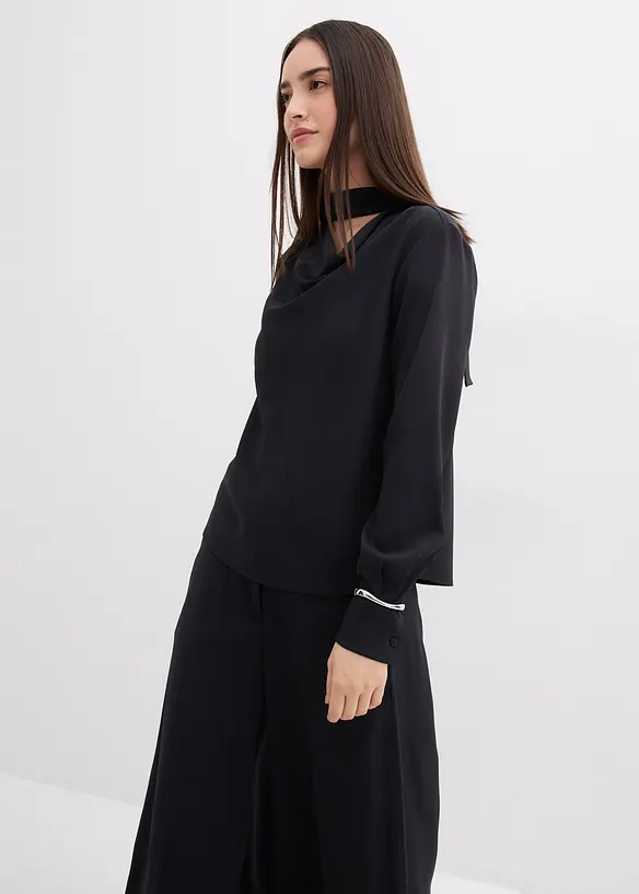 Blustopp i lätt glänsande material, bonprix