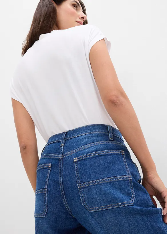 Wide Leg Jeans Mid Waist, med påsydda fickor, bonprix