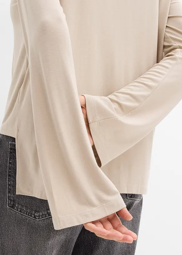 Oversizetopp i stretchig viskosmix med fint fall, bonprix