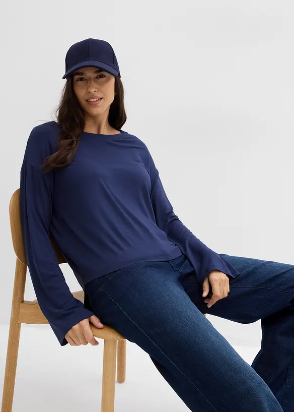 Oversizetopp i stretchig viskosmix med fint fall, bonprix