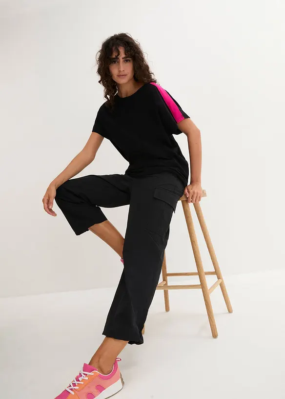 T-shirt av ekologisk bomull med neonf&auml;rgade r&auml;nder, bonprix