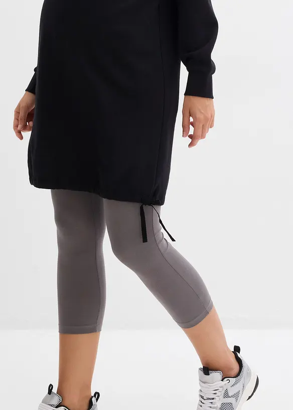 Mammaklänning med amningsöppning, i sweatshirtmaterial av ekologisk bomull, bonprix